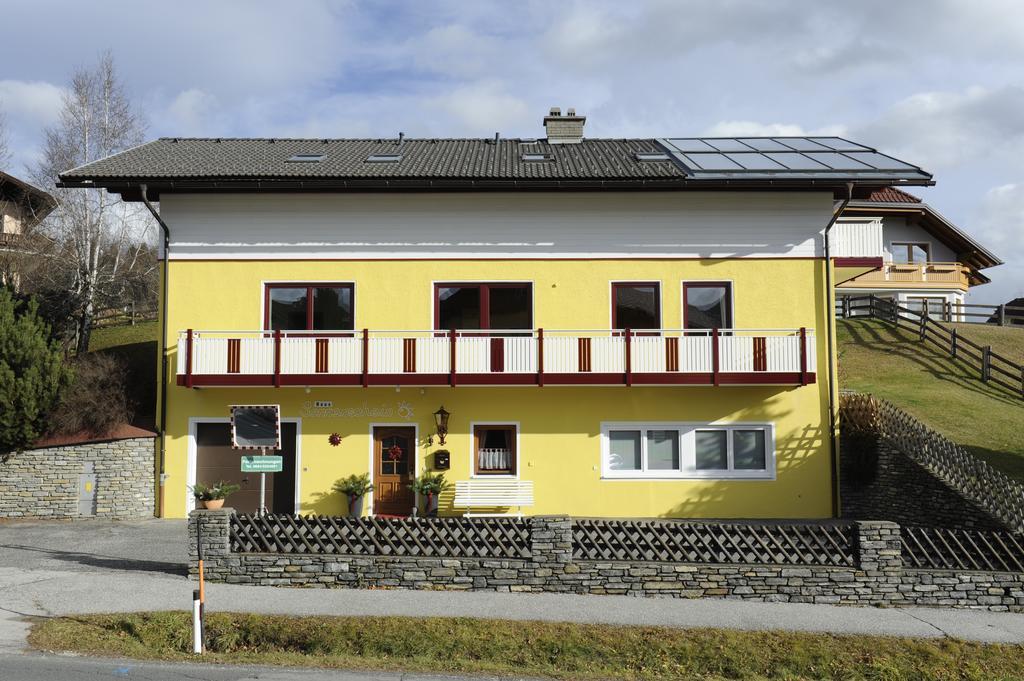 Haus Sonnenschein Mariapfarr Apartman Kültér fotó