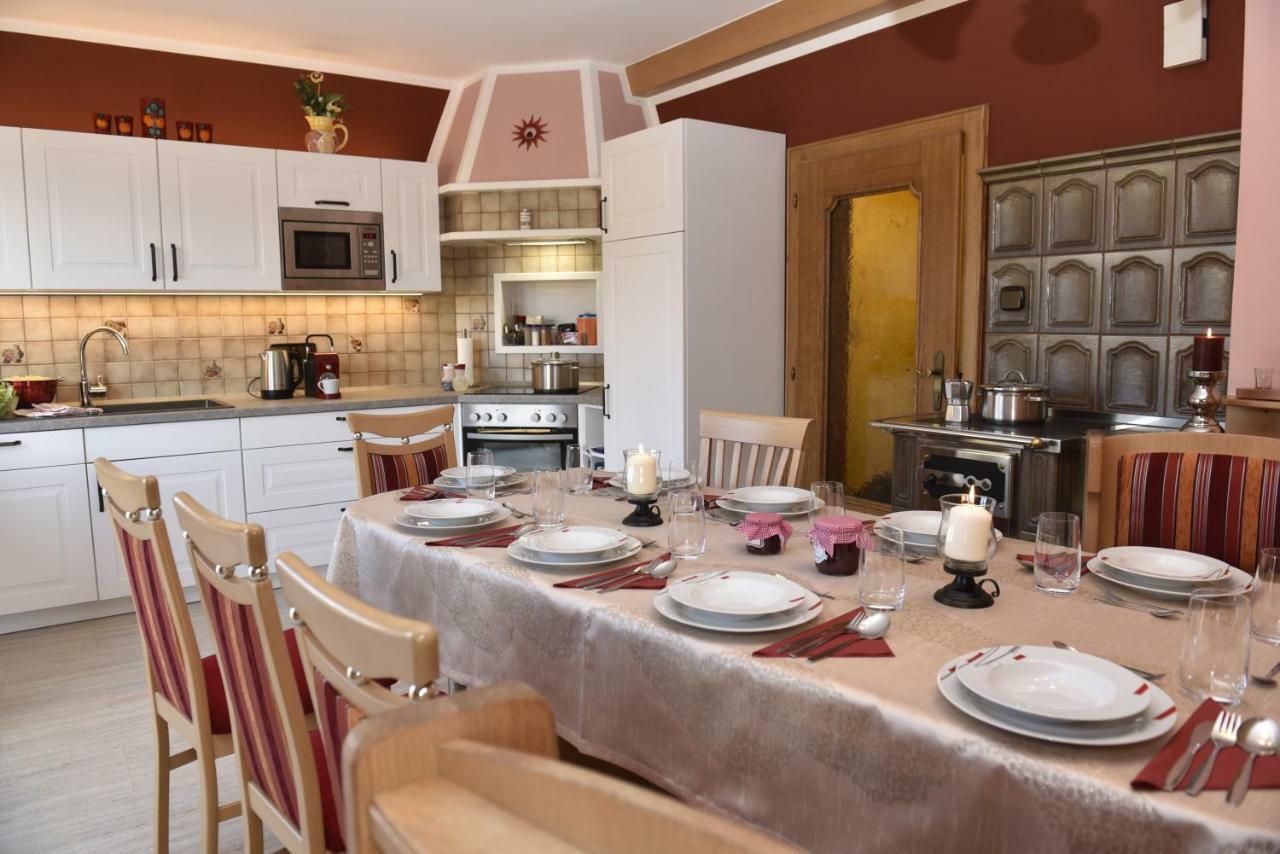 Haus Sonnenschein Mariapfarr Apartman Kültér fotó